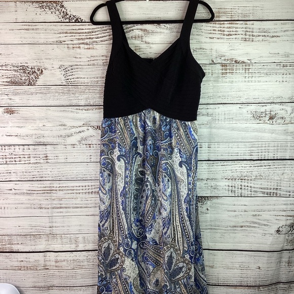 AVENUE PAISLEY PLUS SIZE 14 16 Blues, Black & White Maxi Dress - Picture 2 of 15